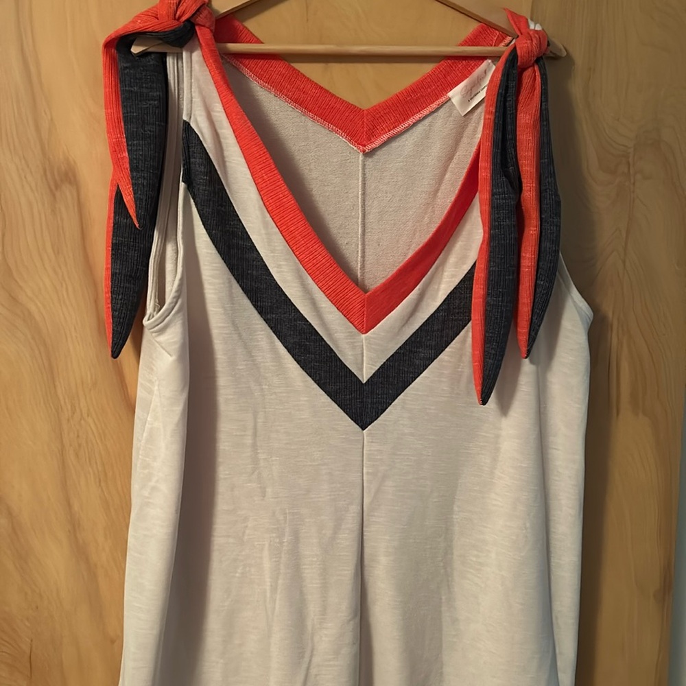 Stylish Women's Tank Top with Bow Straps